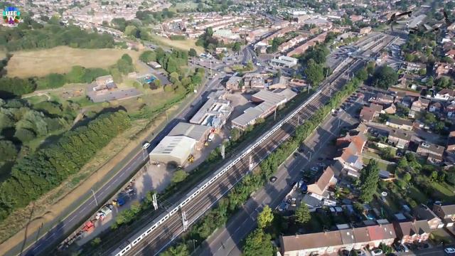 Best Aerial Views of British Town London Luton, 4k UHD, Newest DJi Mavic Air 2s Drone Smooth Flight смотреть онлайн