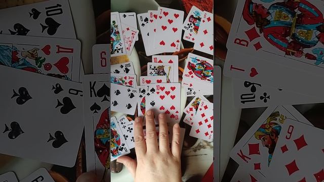 ЧТО ПРОИСХОДИТ СЕЙЧАС В ЖИЗНИ ♣КОРОЛЯ #гаданиеонлайн #крестовыйкороль #чтопроисходит смотреть онлайн