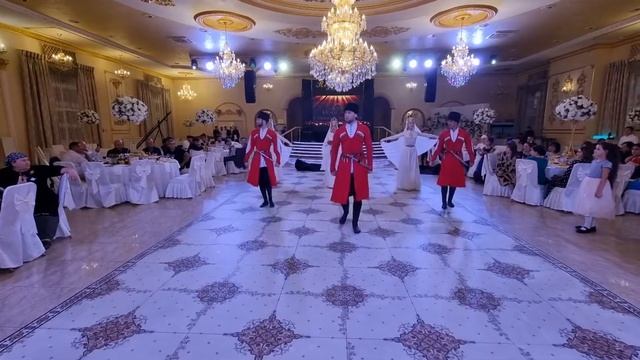 Приветственный танец. Ансамбль Кавказ дэнс. смотреть онлайн
