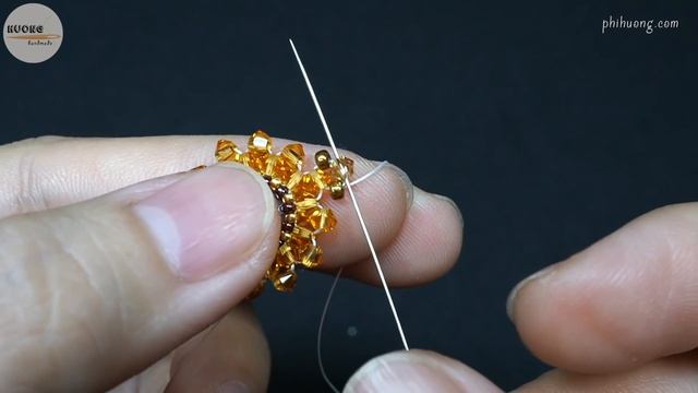 DIY Crystal Flower Bracelet With Bicone And Seed Beads. How To Make Beaded Bracelet