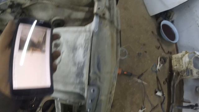 Загрунтовал подкапотку, подготовил все для переварки стакана, арки и телевизора. смотреть онлайн