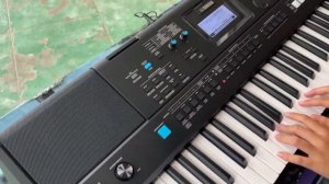 YAMAHA PSR E-473 UNBOXING