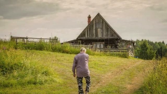 "ВРЕМЯ ЛЕТИТ НЕЗАМЕТНО"... (Фото Миши Короля (Белая Холуница), музыка Дарина Сысоева) смотреть онлайн