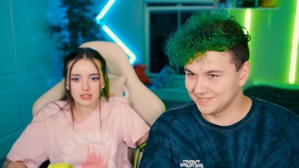 ТОРТ или РЕАЛЬНАЯ РУКА? ⚡️Выбери ПРАВИЛЬНЫЙ ОТВЕТ или УДАР ТОКОМ