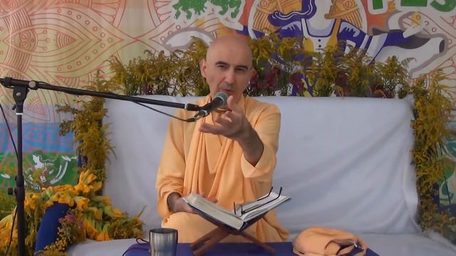 Выстраивать самому взаимоотношения опасно (Е.С. Бхактиведанта Садху Свами) смотреть онлайн