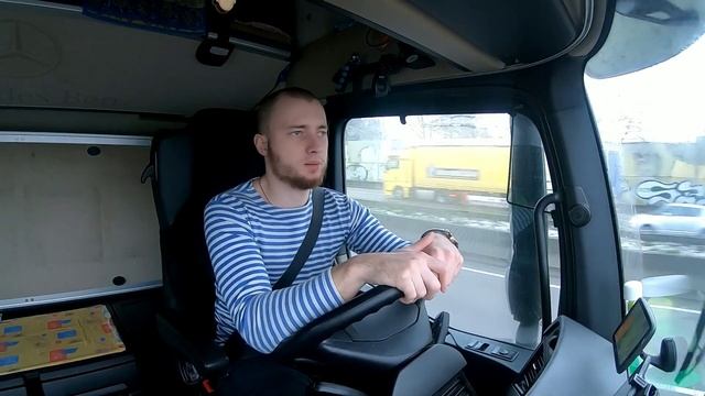 Как мне пришлось переночевать на АВТОБАНЕ... НОЧЬ НА АВТОБАНЕ! смотреть онлайн