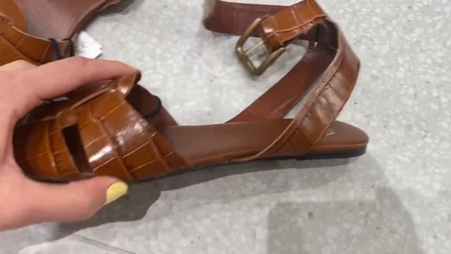 ZARA | трендовые новинки | образы с примеркой смотреть онлайн