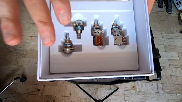 Unboxing Tosin Abasi's Fishman Fluence Pickup смотреть онлайн