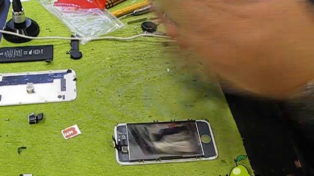 замена дисплея iPhone 4s смотреть онлайн