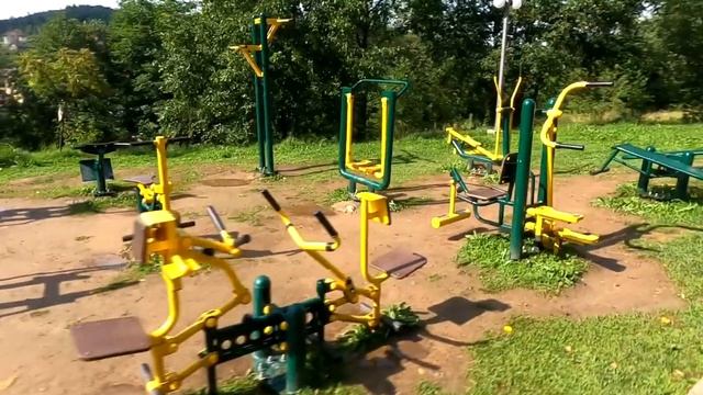 Сходница?Обзор Целебной воды?Что посмотреть?Источник идеального отдыха?Прогулка по лечебному курорт смотреть онлайн