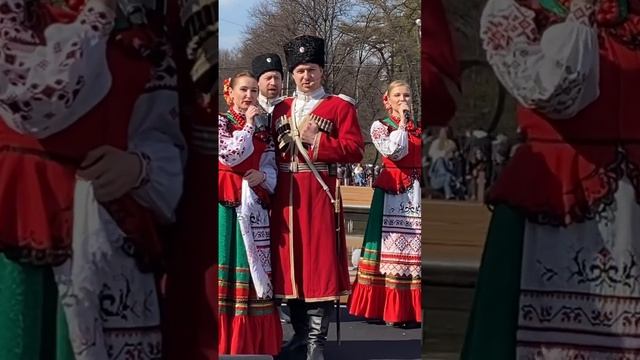 Московский казачий хор «Лизавета» #московскиесезоны #пасха #фестиваль #пасхальныйдар #казачьипесни смотреть онлайн