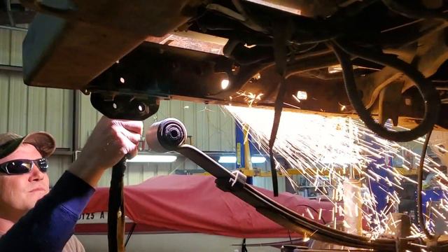 CUSTOM REAR END BUILD on a TACO Pt.7 смотреть онлайн