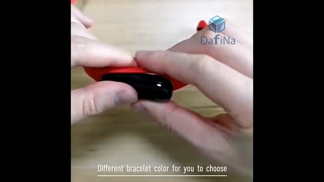 Фитнес браслет Band 6 смотреть онлайн