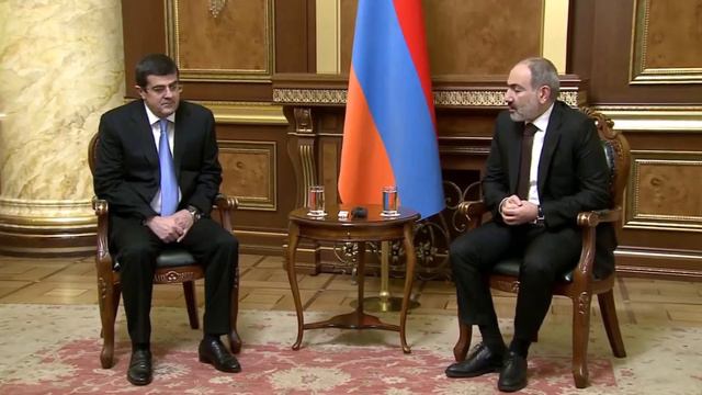 СРОЧНО! Президент Армении Продал Российскому Предпринимателю Свою Долю... смотреть онлайн