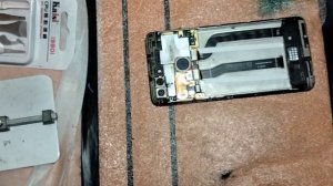 Замена батареи на Redmi 6