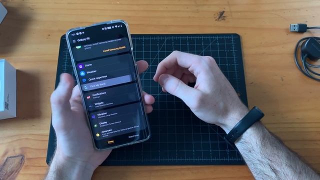 Samsung Galaxy Fit (Black) Unboxing & First Impressions смотреть онлайн