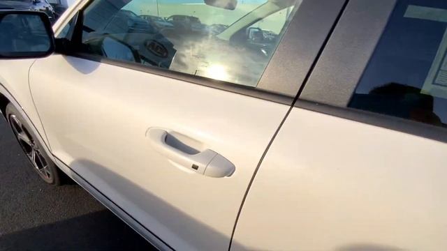 2023 Kia Niro EX Touring walkaround and horn смотреть онлайн