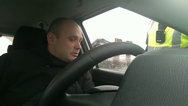 Кременчугские полицейские продолжают заниматься разводом смотреть онлайн