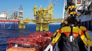 КАК РАБОТАЮТ НЕФТЯНЫЕ ВЫШКИ В МОРЯХ