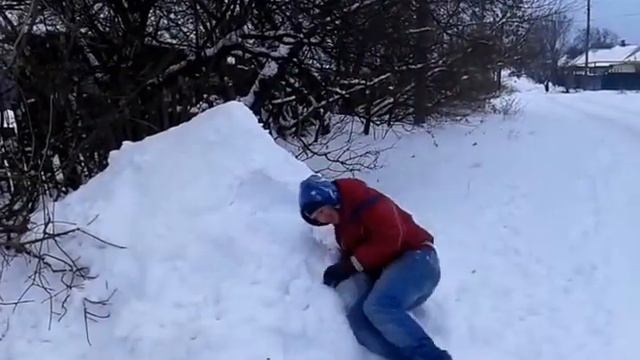 Как-_-ПРЫГАЕТ-_-СТРАУС!!! смотреть онлайн