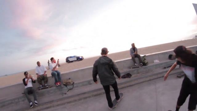 BACKSIDE 360 CASPER FLIP Down Venice Stairs!?! - Freddy Ernst смотреть онлайн