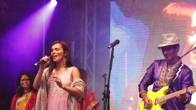 Gadadhar & Sati Kazanova - Om namo Narayanaya смотреть онлайн