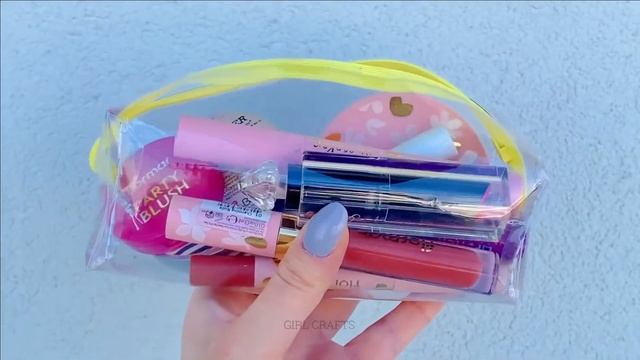 6 DIY - МИМИШНЫЕ ПРОЗРАЧНЫЕ КОСМЕТИЧКИ, В КОТОРЫЕ ВЫ ВЛЮБИТЕСЬ - ЖИДКИЙ, МЕРЦАЮЩИЙ и другое... смотреть онлайн