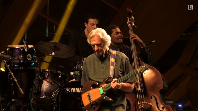 John McLaughlin - My Favourite Things (Live) смотреть онлайн