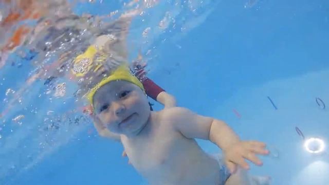 Грудничковое плавание в Ставрополе | Акварельки #03 смотреть онлайн