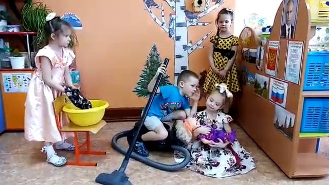 Григорьева Василиса, Вишкурев Роман, Ипатова Мирослава, Синельщикова София. Стихотворение "Космона смотреть онлайн