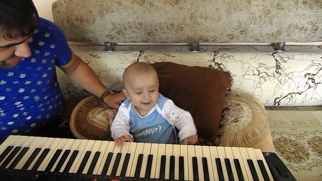 Самый маленький музыкант смотреть онлайн
