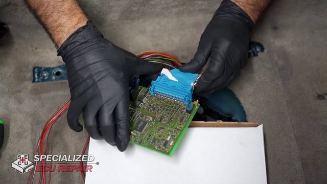 Installation instructions for our Porsche Immobilizer Alarm CLU Waterproof Case смотреть онлайн