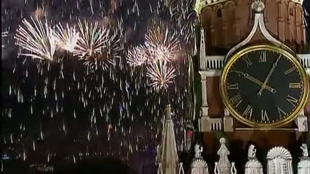 САЛЮТ ВЕЛИКОЙ ПОБЕДЫ 9 мая 2010 Москва Fireworks Victory Day Moscow SHQ смотреть онлайн