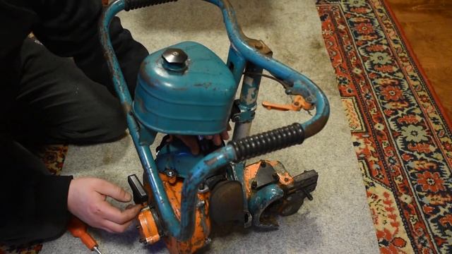 ПРИШЛА ПОСЫЛКА С БЕНЗОПИЛОЙ ИЗ СССР ДРУЖБА-4 ОТ КАНАЛА Moto Max. смотреть онлайн