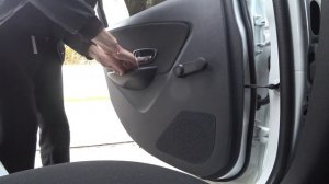 Установка задних динамиков Almera G15 / 2 din магнитола Podofo 7018b