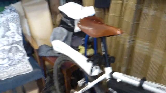 Brooks B17 краткий отзыв