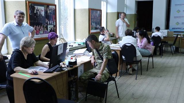 Привет, абитуриент! Артур Багликов смотреть онлайн