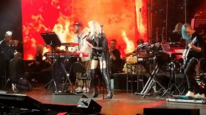 Александра Воробьёва - "Bring Me to Life"+Инструментал.проигрыш. концерт в Градский Холл 09.04.2022