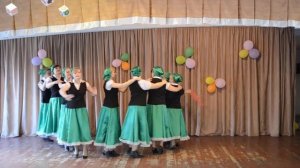 танец Гусеница