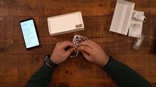 3 Kameralı Samsung Galaxy A7 2018 Kutusundan Çıkıyor! смотреть онлайн