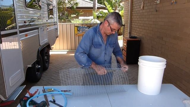 DIY Party Games for Kids, How to Make a Giant Kerplunk Game смотреть онлайн