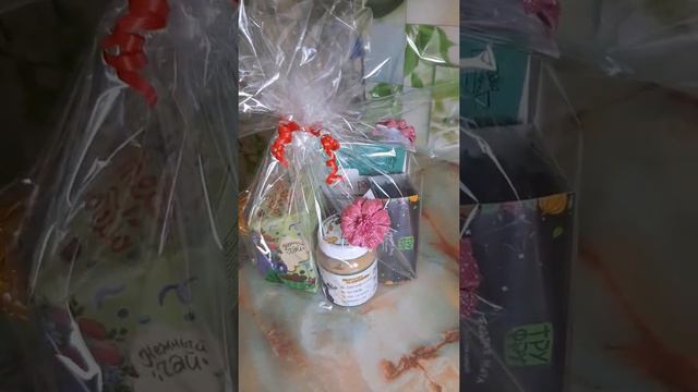 Подарочный набор на 8 марта смотреть онлайн