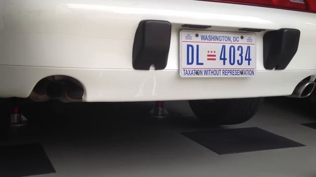 1996 Porsche 993 Targa - Stock Exhaust (comparison) смотреть онлайн