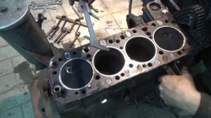 Разборка двигателя Мерседес ОМ 615