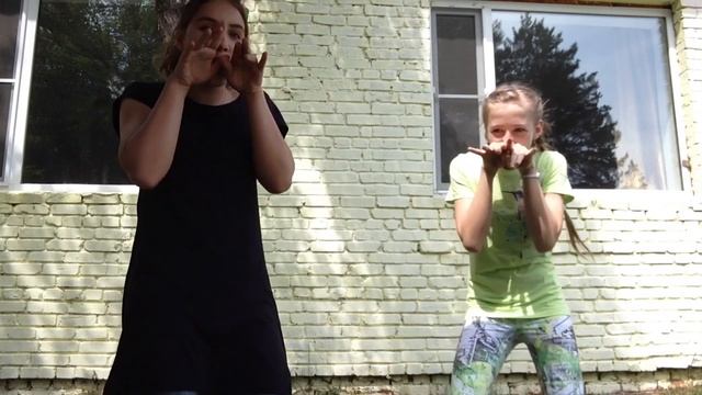 |РАДУЖНЫЙ ЕДИНОРОГ & ПЕСНЯК ПРО ЖЕЛЕ| Hattori May & Finn Mertans