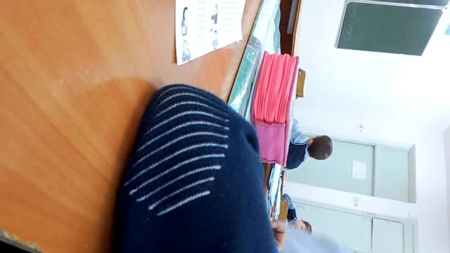 Когда учителя нету мы бесимся смотреть онлайн