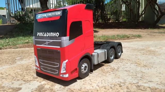 Miniatura Volvo FH 540 em MDF смотреть онлайн