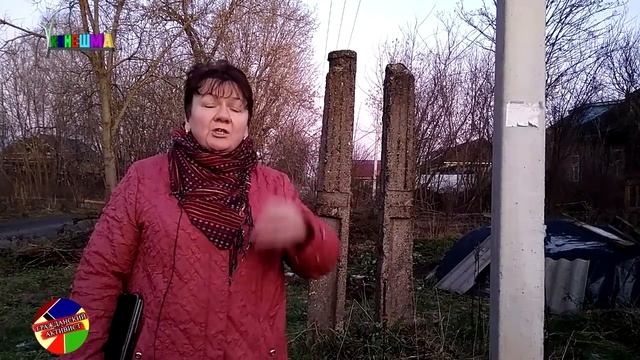 Жительница ул. Третьяковской о проблемах своей улицы. Освещение, дорога, мусор... смотреть онлайн