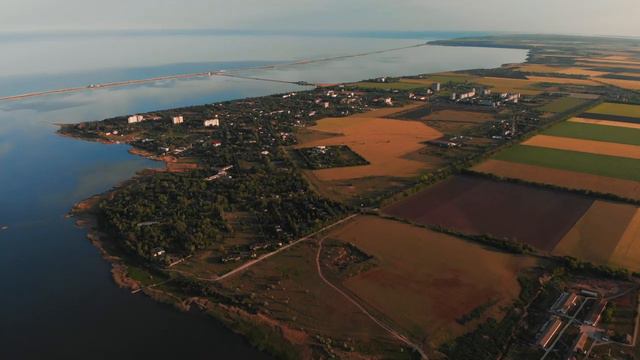 Как выглядит курортная зона с высоты птичьего полета в летних красках? смотреть онлайн