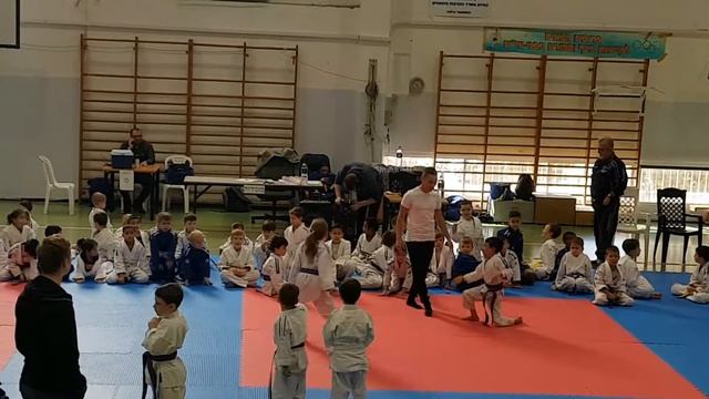 Дзюдо Лия рвот мальчика смотреть онлайн